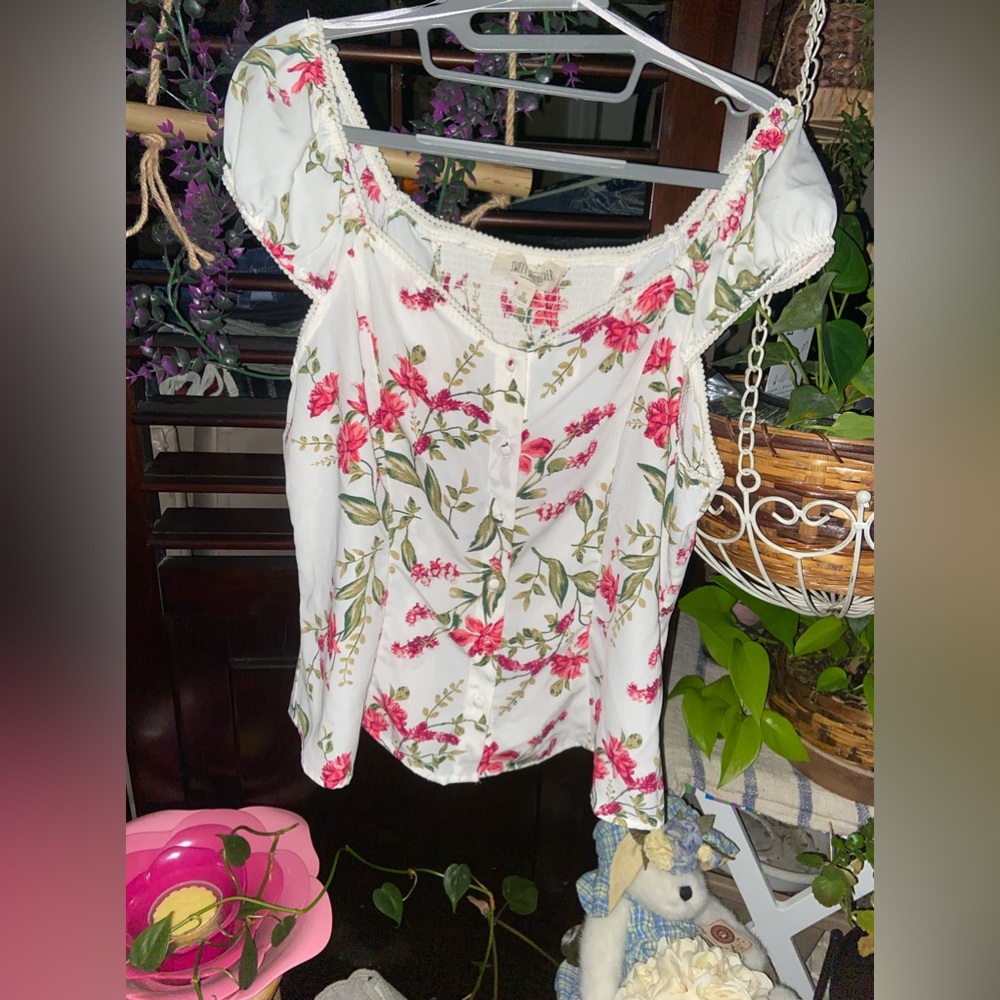 Sweet Wanderer top with off the shoulder short cap sleeves & cinched back